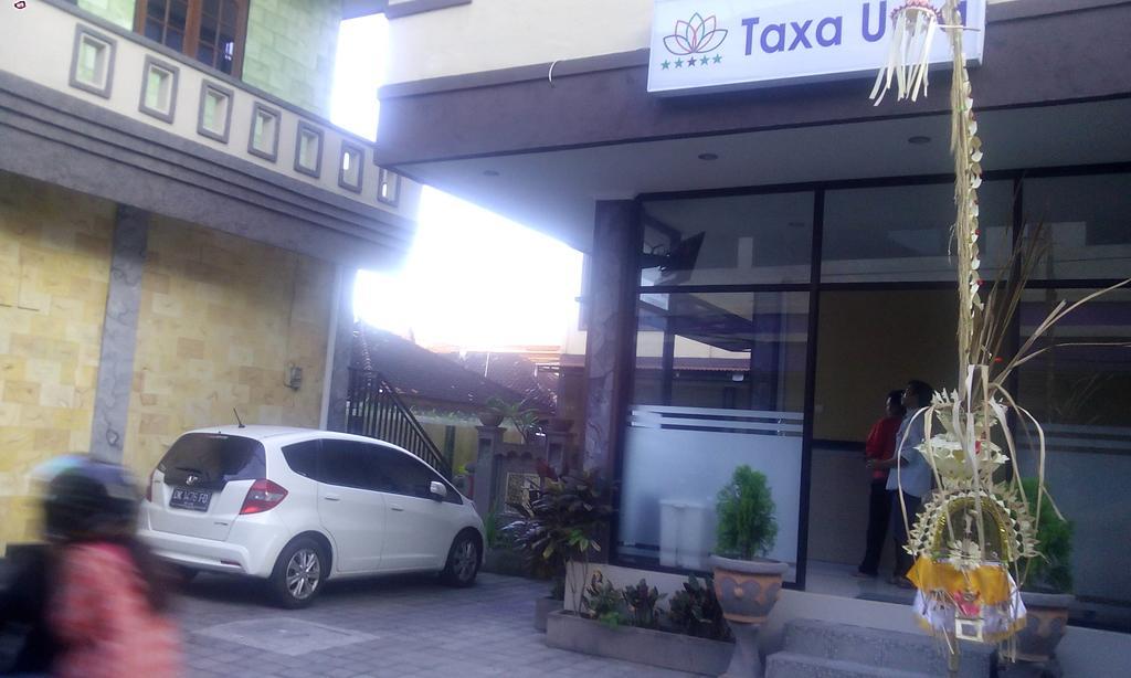 Taxa Uma Hotel Kuta  Exterior photo